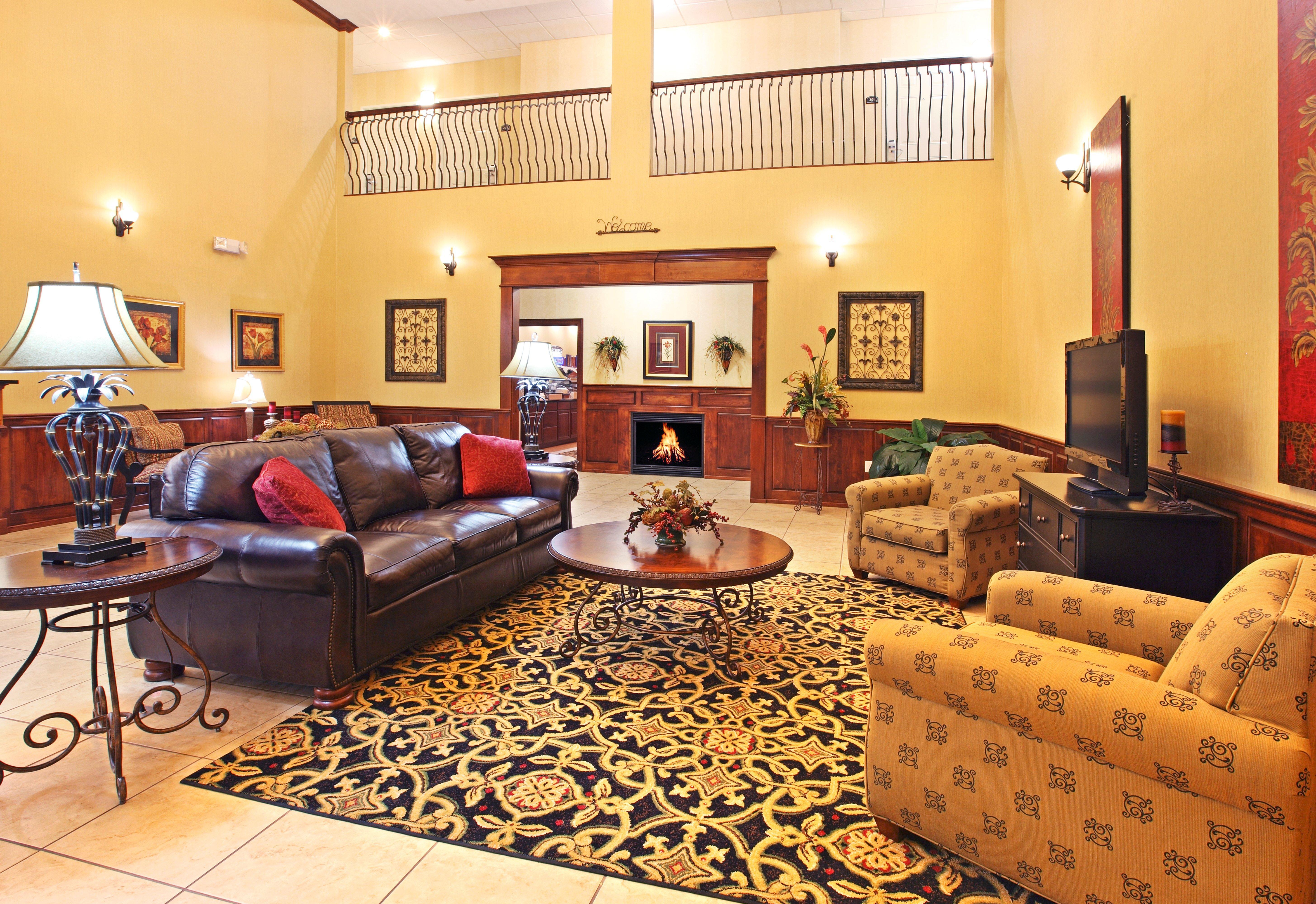 Holiday Inn Express Hotel & Suites Clarksville Esterno foto