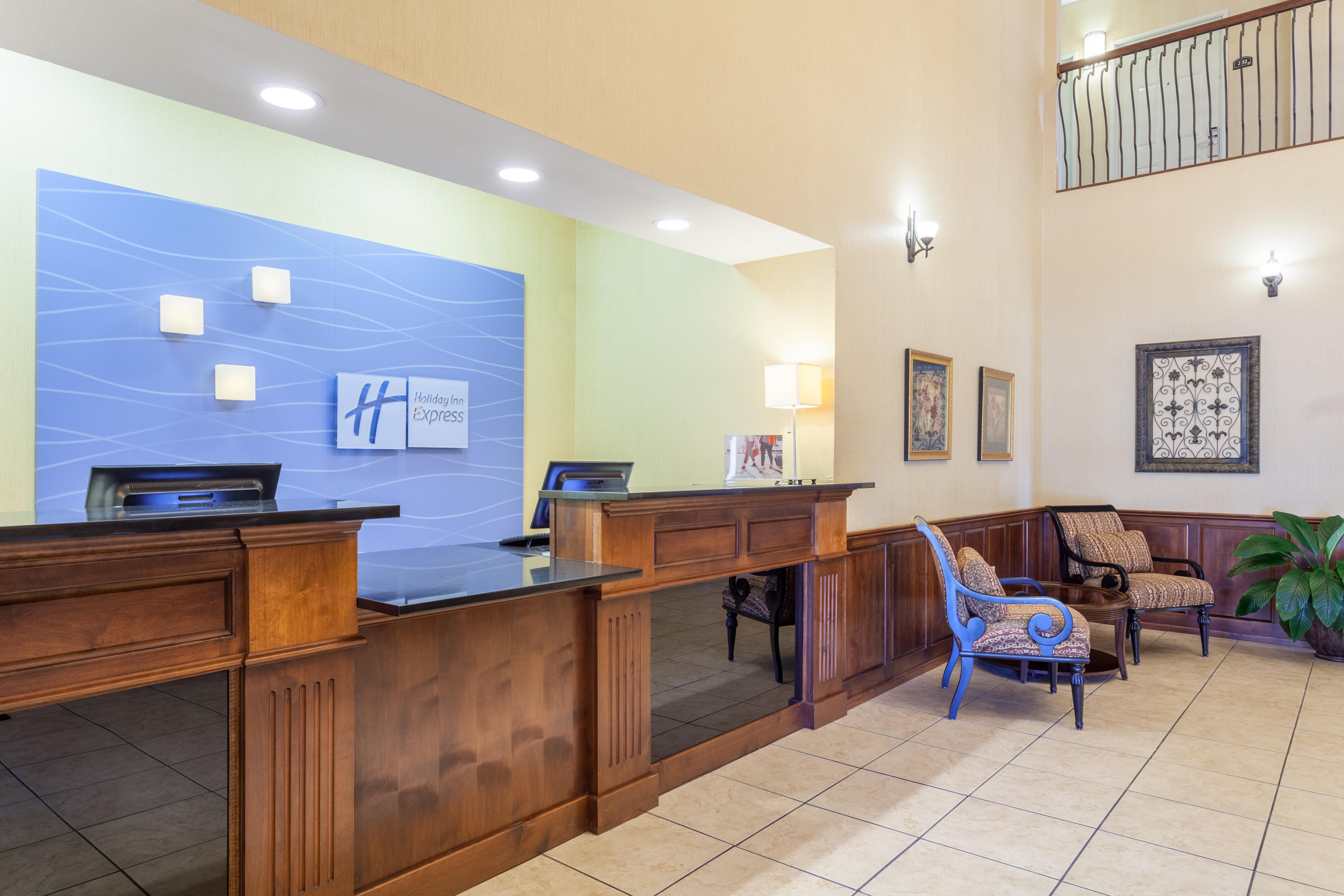 Holiday Inn Express Hotel & Suites Clarksville Esterno foto