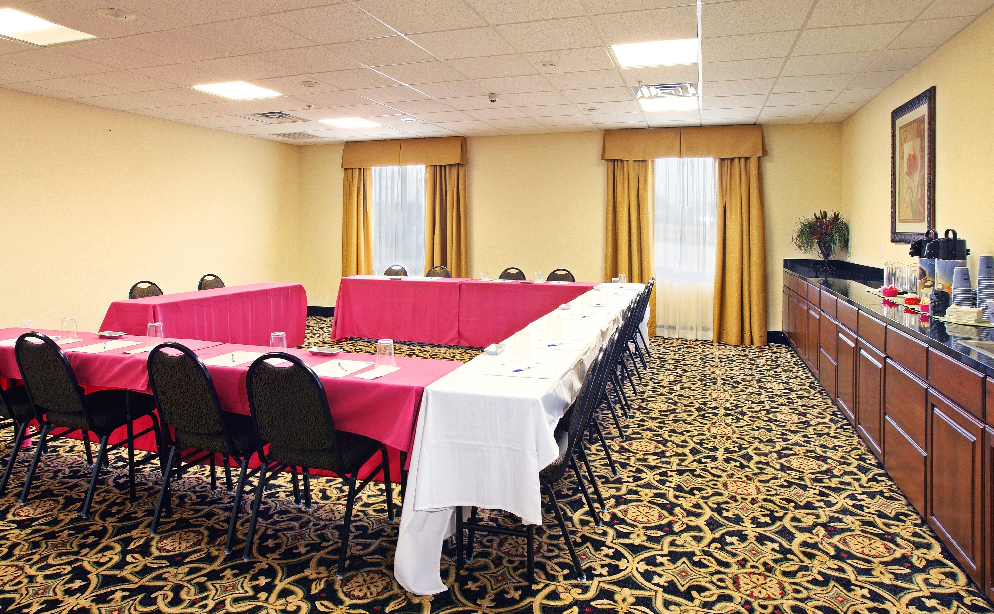 Holiday Inn Express Hotel & Suites Clarksville Esterno foto