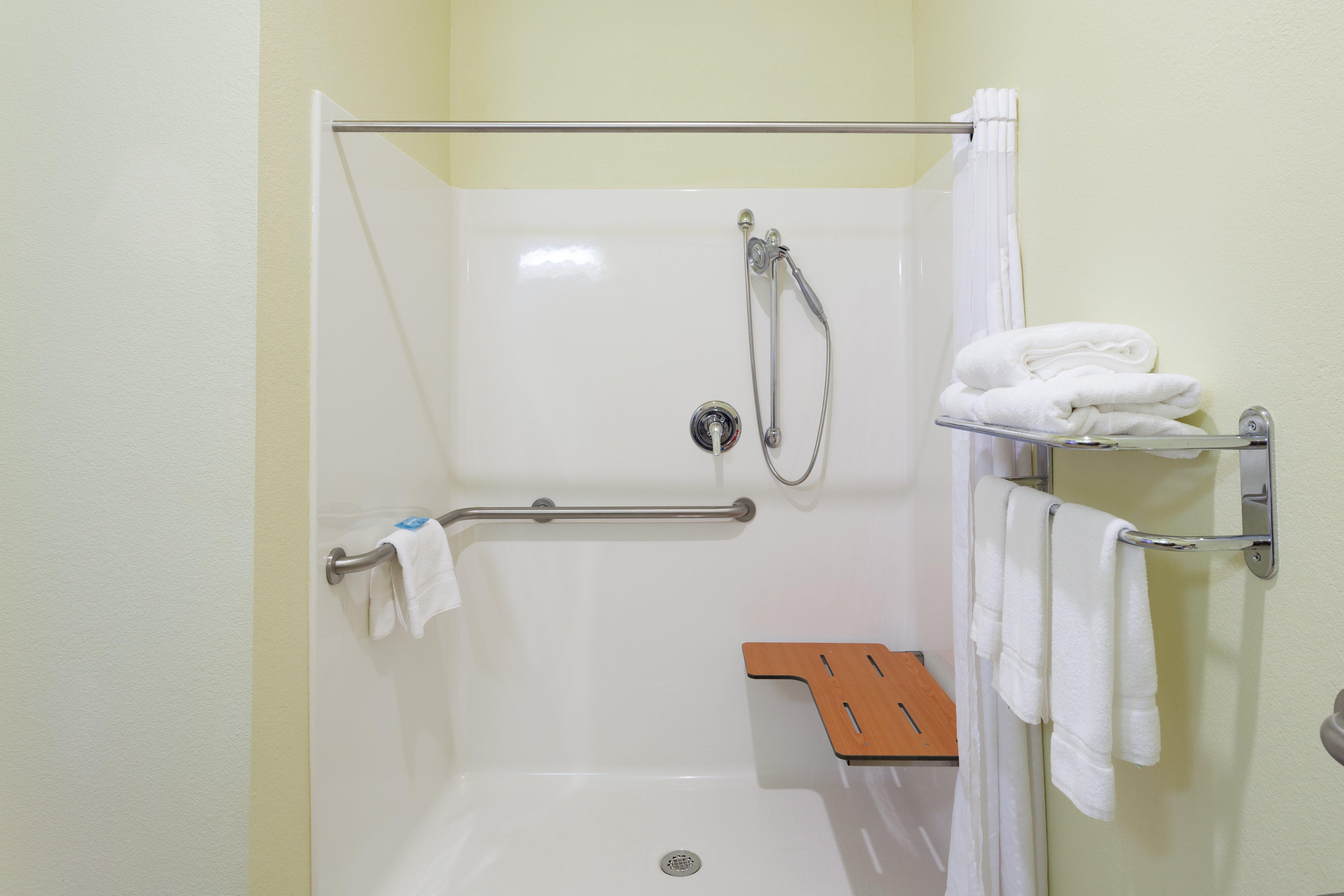 Holiday Inn Express Hotel & Suites Clarksville Esterno foto