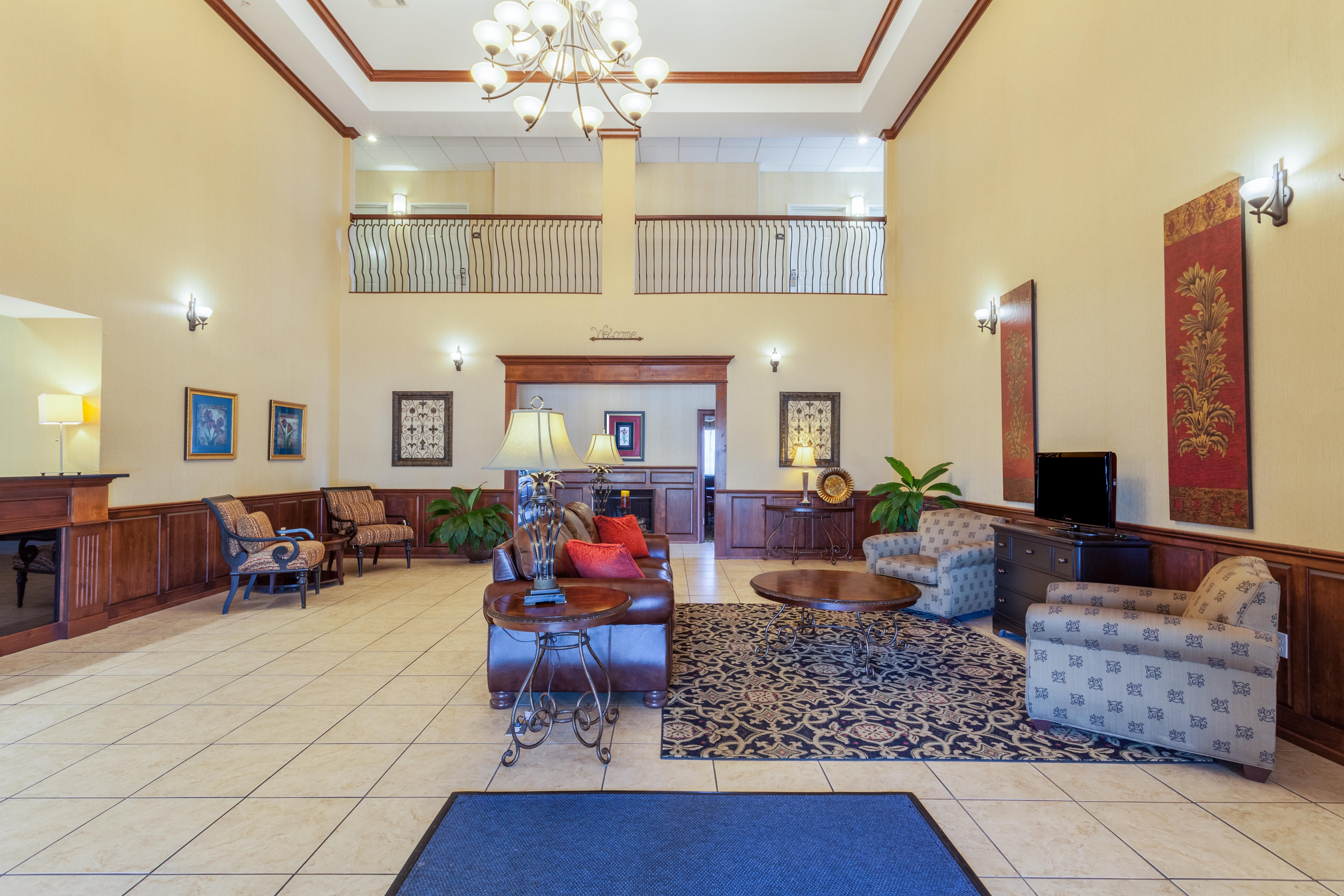 Holiday Inn Express Hotel & Suites Clarksville Esterno foto