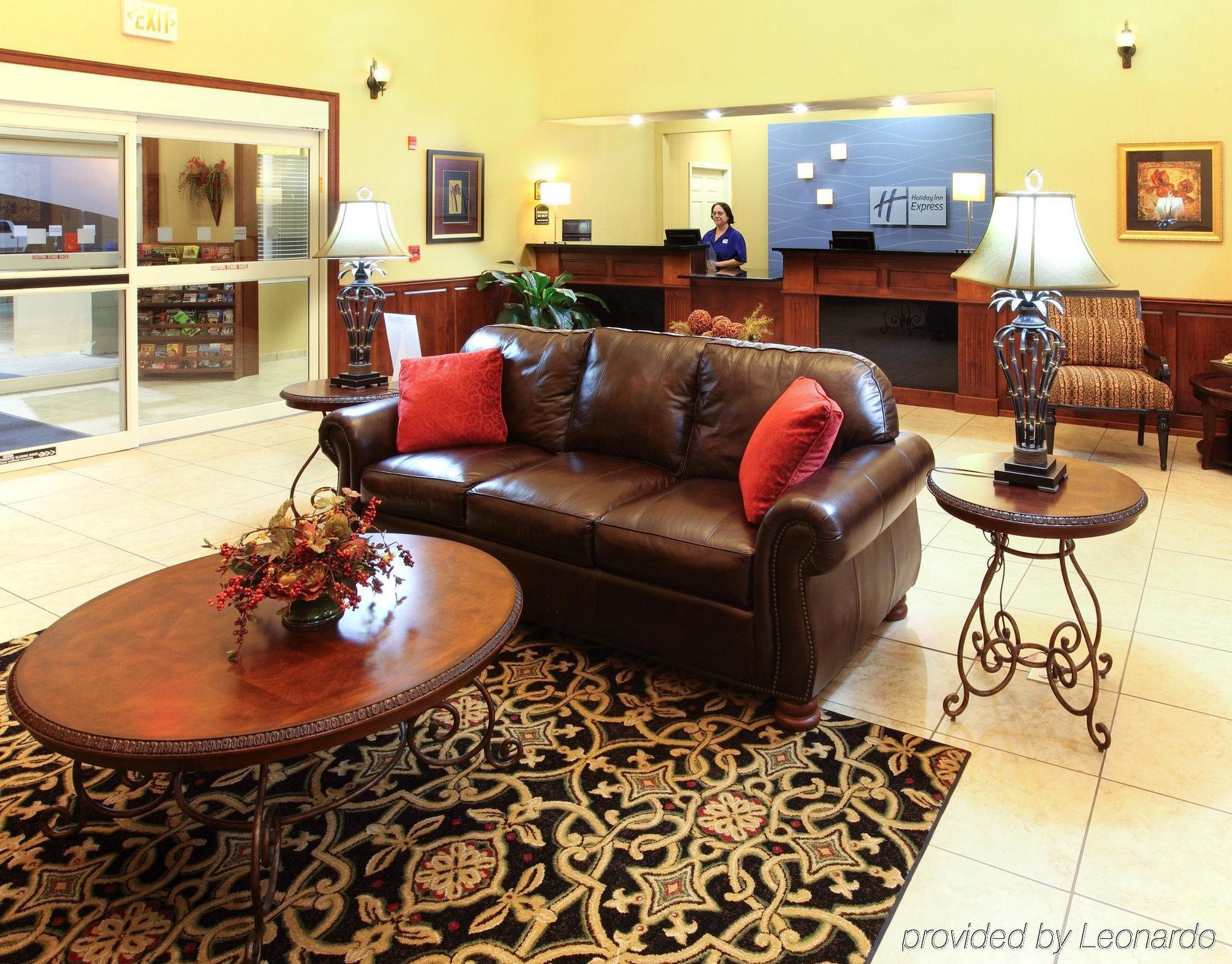 Holiday Inn Express Hotel & Suites Clarksville Esterno foto